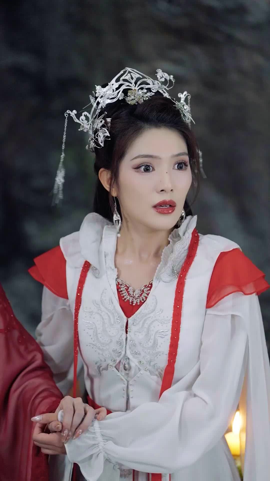 28화 - 미덥지 않은 미녀 사부