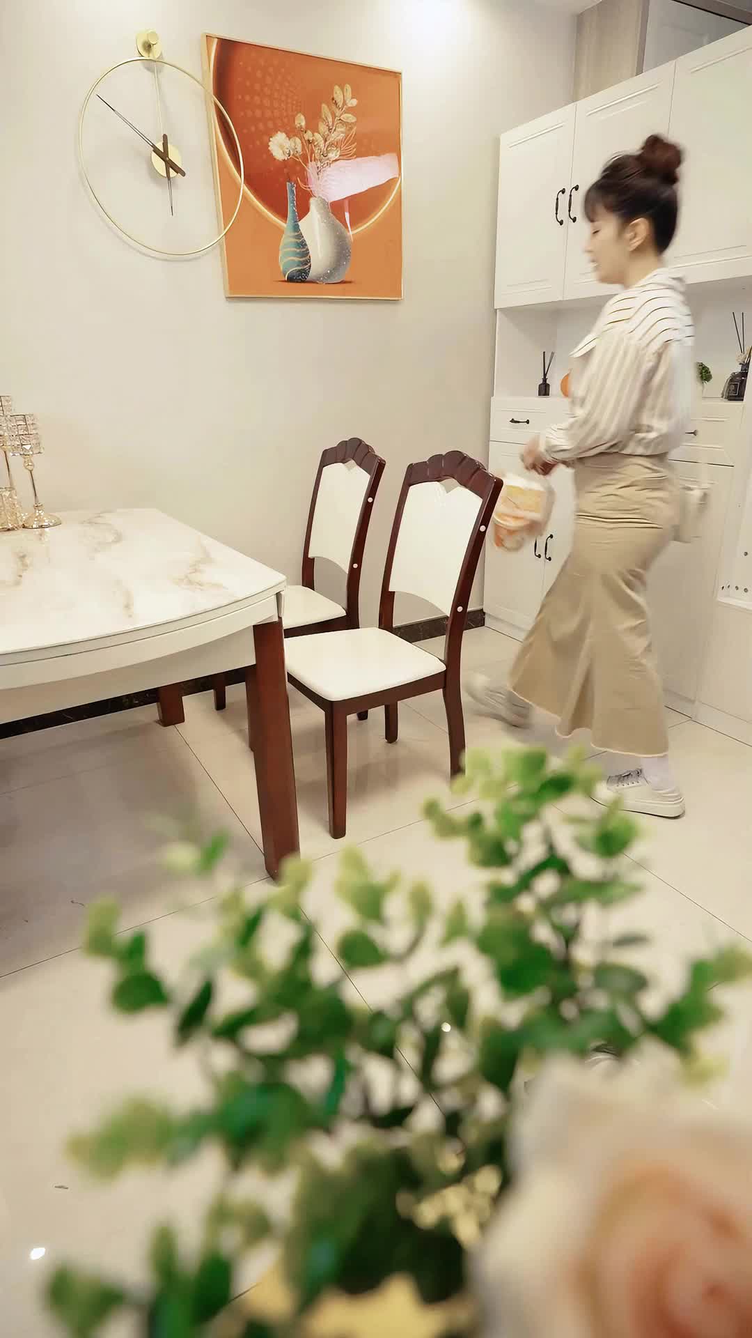 Episode 7 - Flash Marriage with a Big Shot