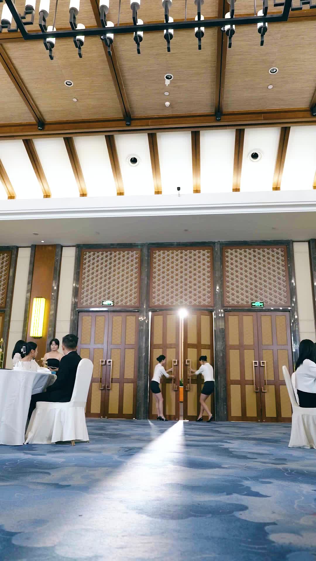 Episodio 17 - Mi extraña esposa sabe magia