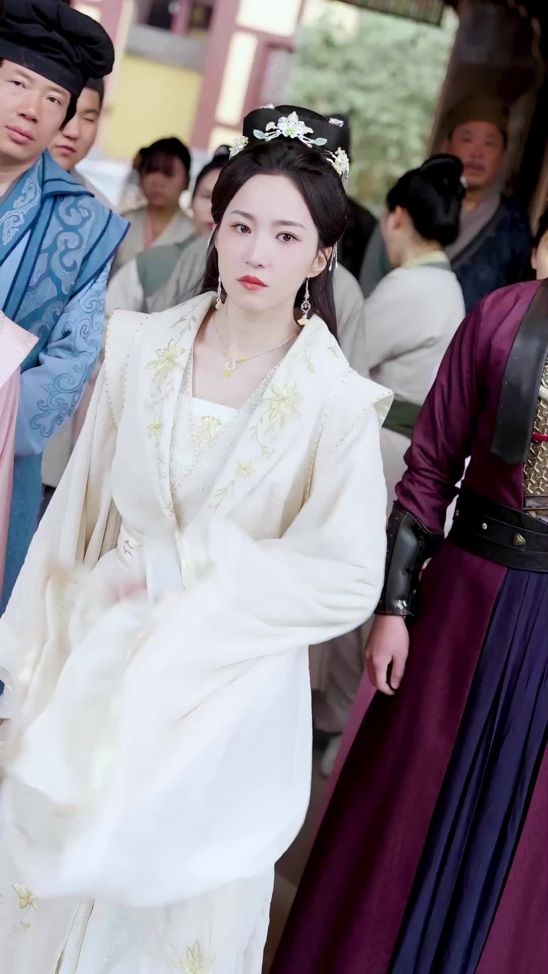 Episode 6 - Your Majesty, I Am Loyal to You