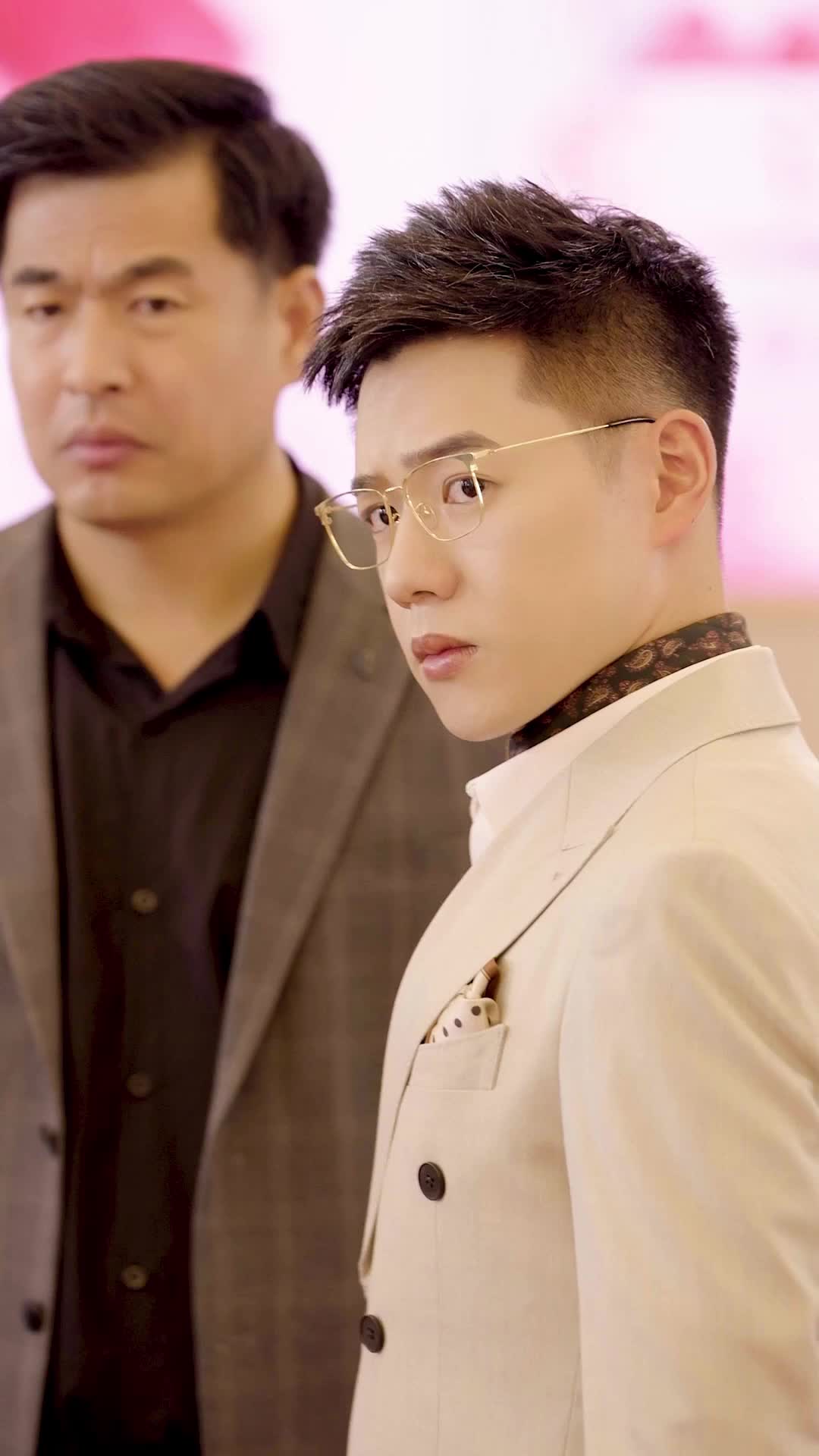 Episode 3 - Heart Exposed: Villain's Comeback