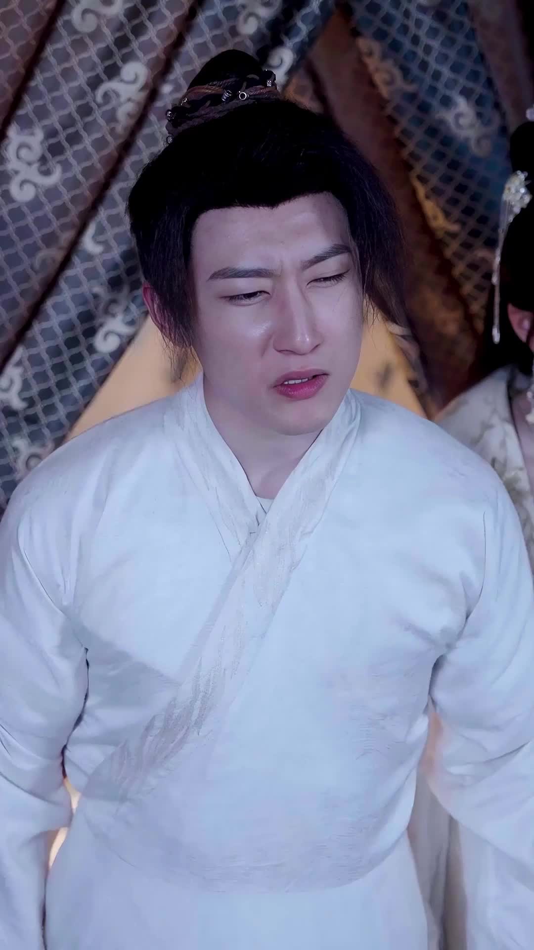 Episode 18 - Your Majesty, I Am Loyal to You