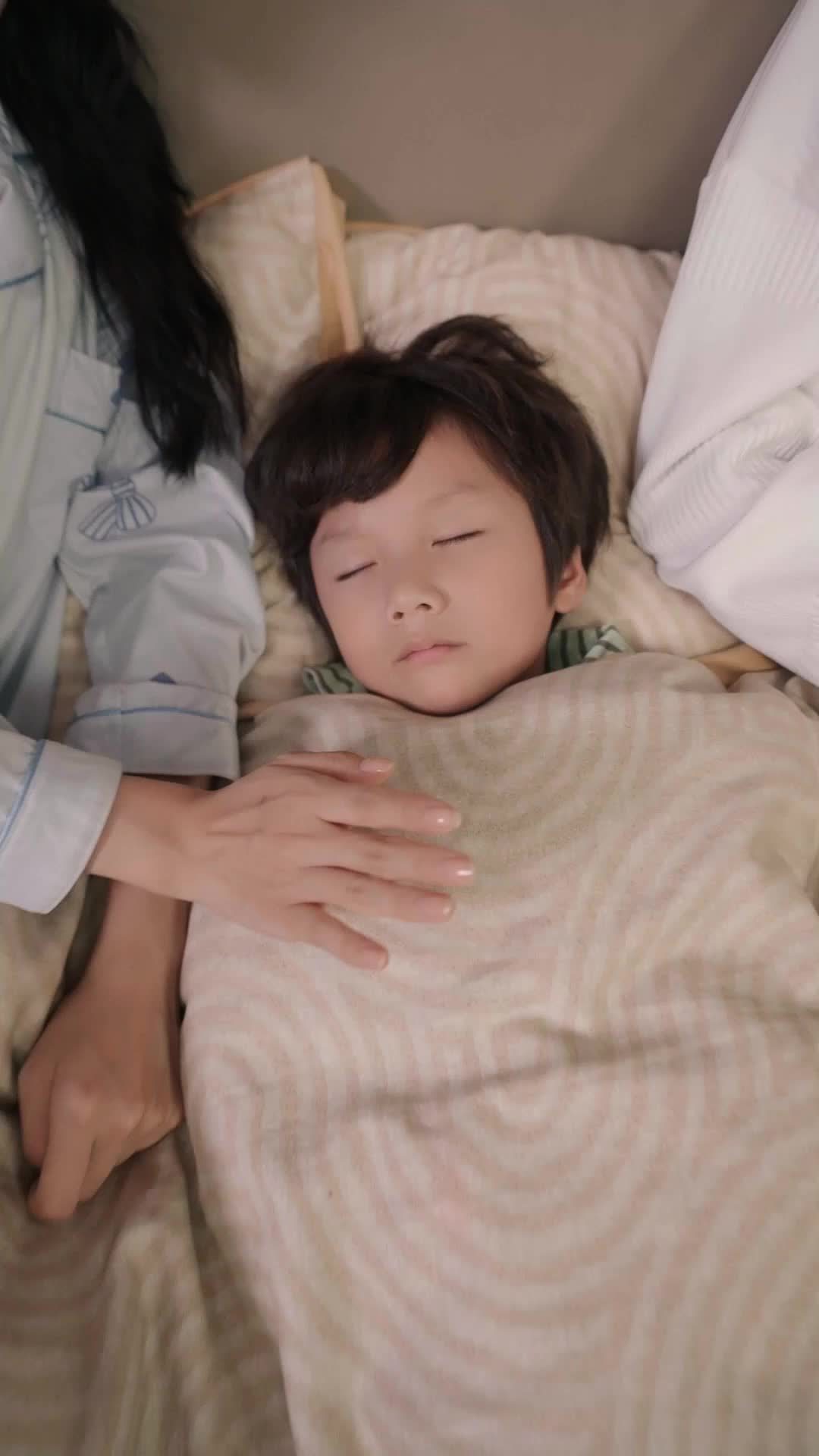 Episode 12 - A Billionaire's Secret Family