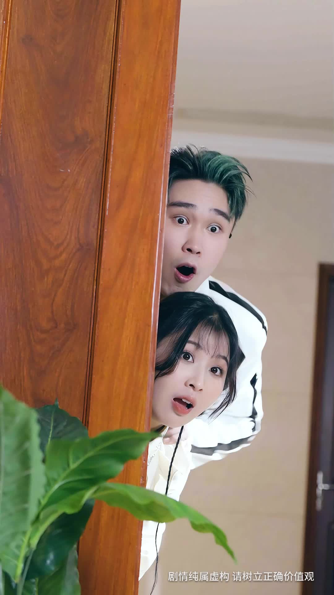第17集 - 被偷听心声后,豪门全家追着我宠