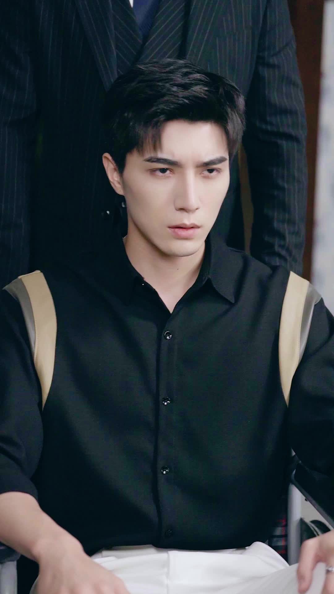 Episodio 3 - Mi extraña esposa sabe magia