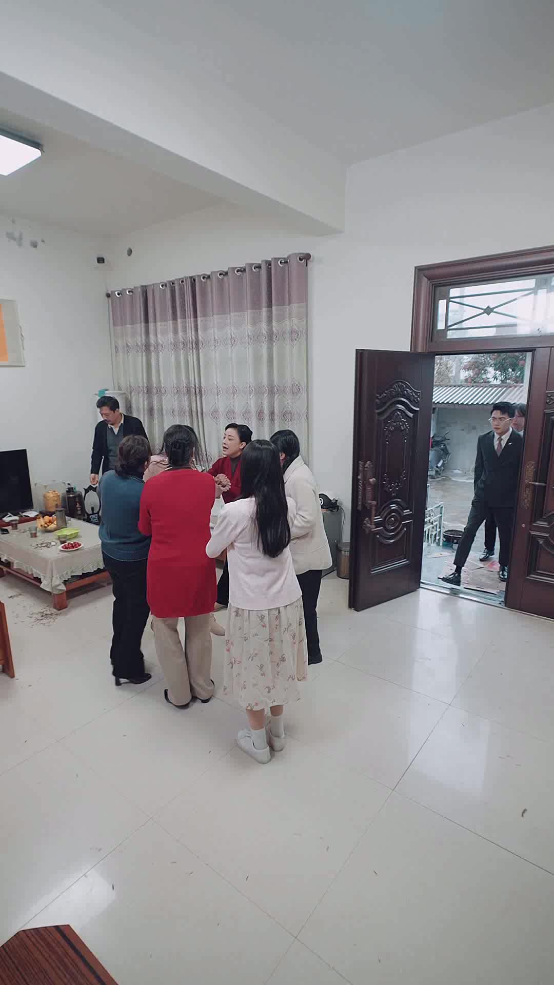 Episode 6 - Tidak Berpura-pura Lagi, Aku Sebenarnya CEO Wanita