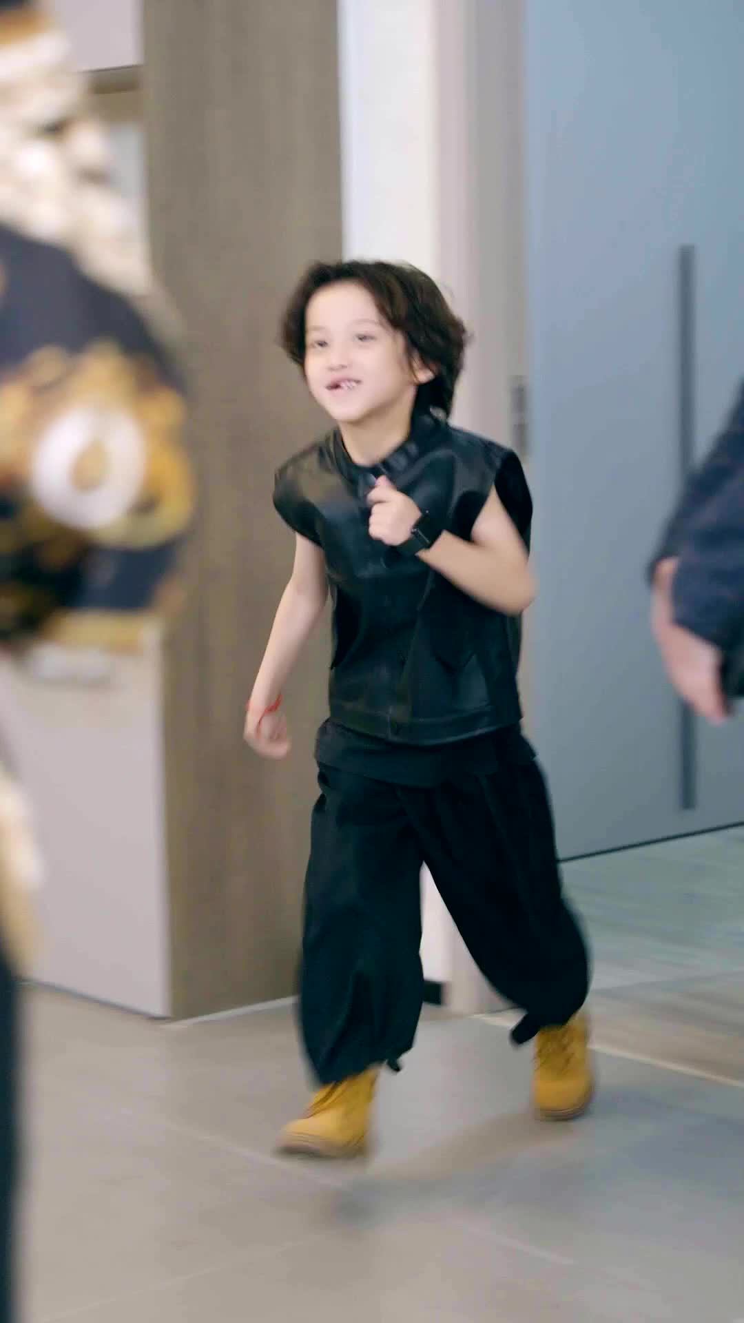 Episodio 33 - Seis Pequeños Quintero Tocan a Tu Puerta