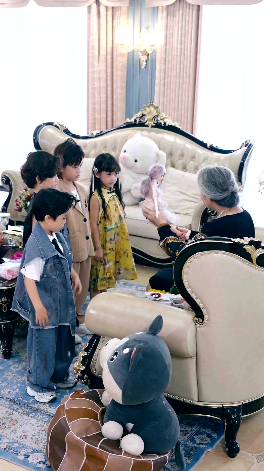 Episodio 37 - Seis Pequeños Quintero Tocan a Tu Puerta