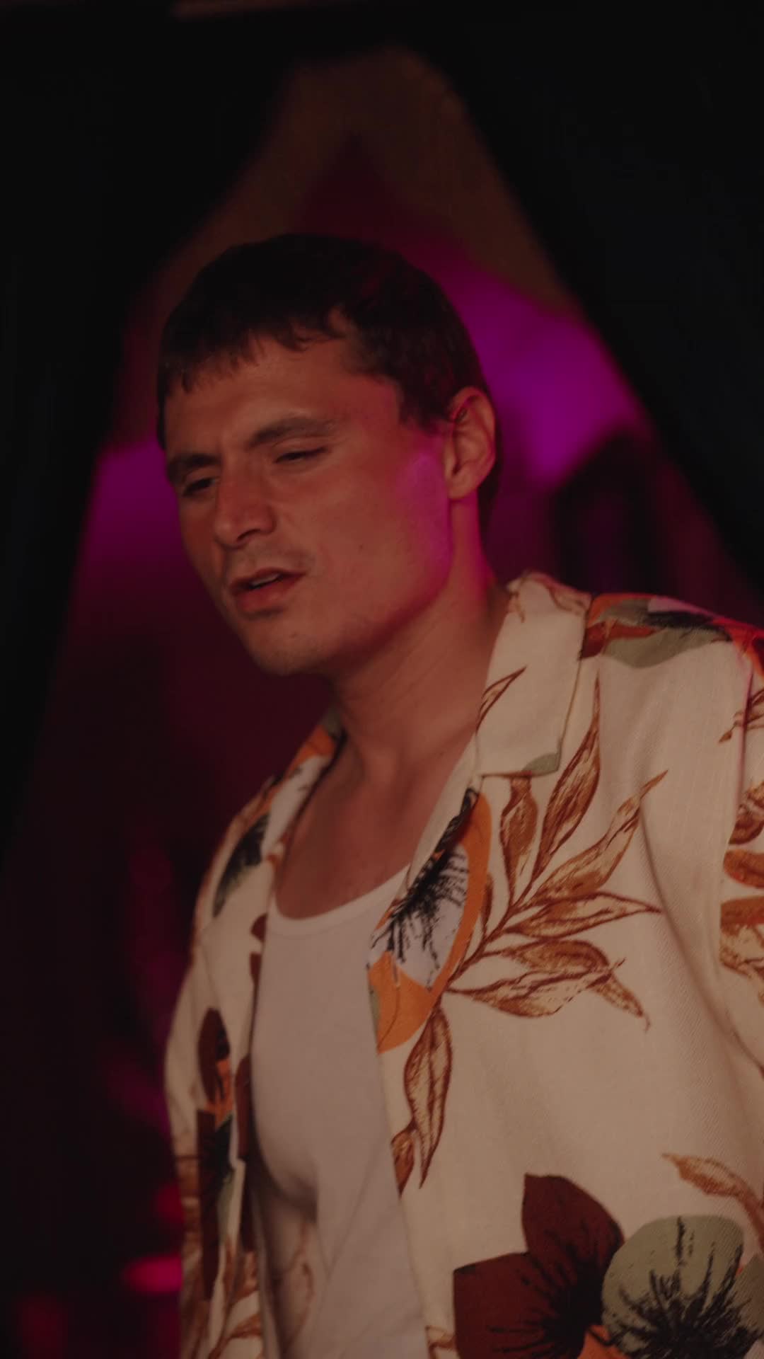 Episode 19 - Double Contract Love