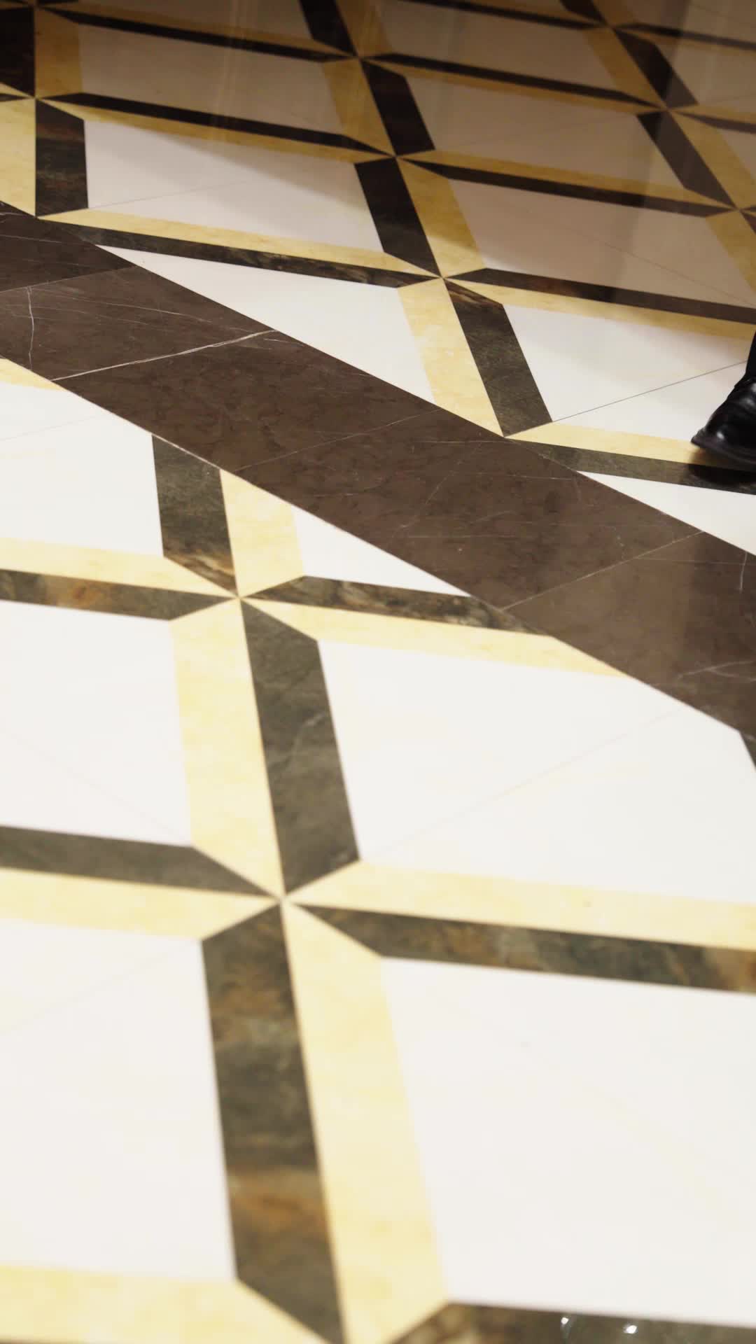 第16集 - 怀了帝国继承人后，被全帝国团宠