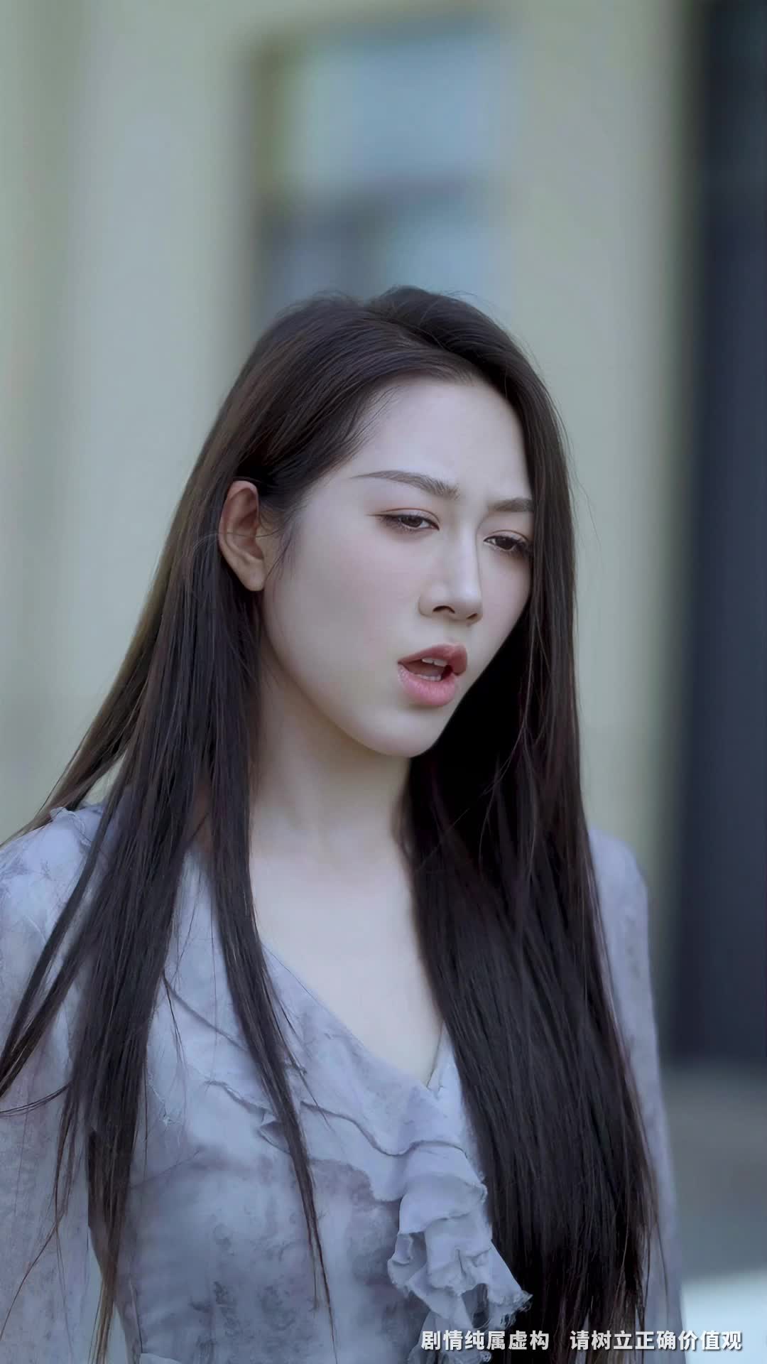 6. Bölüm - 一夜荒唐：美女总裁带娃找上门