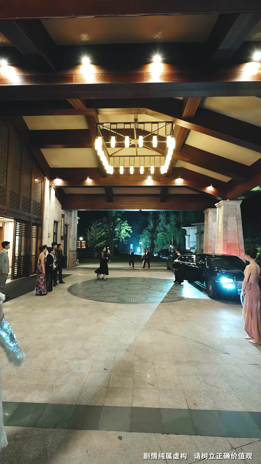 第17集 - 被子女抛弃后，我成了豪门